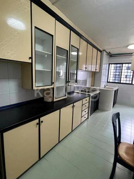 Room (HDB) for Rent in  120 Ang Mo Kio Avenue 3 - Image 3